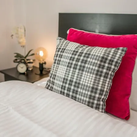 Stylowy & Bike & Grill Щирк