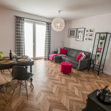 Apartment Stylowy & Bike & Grill
